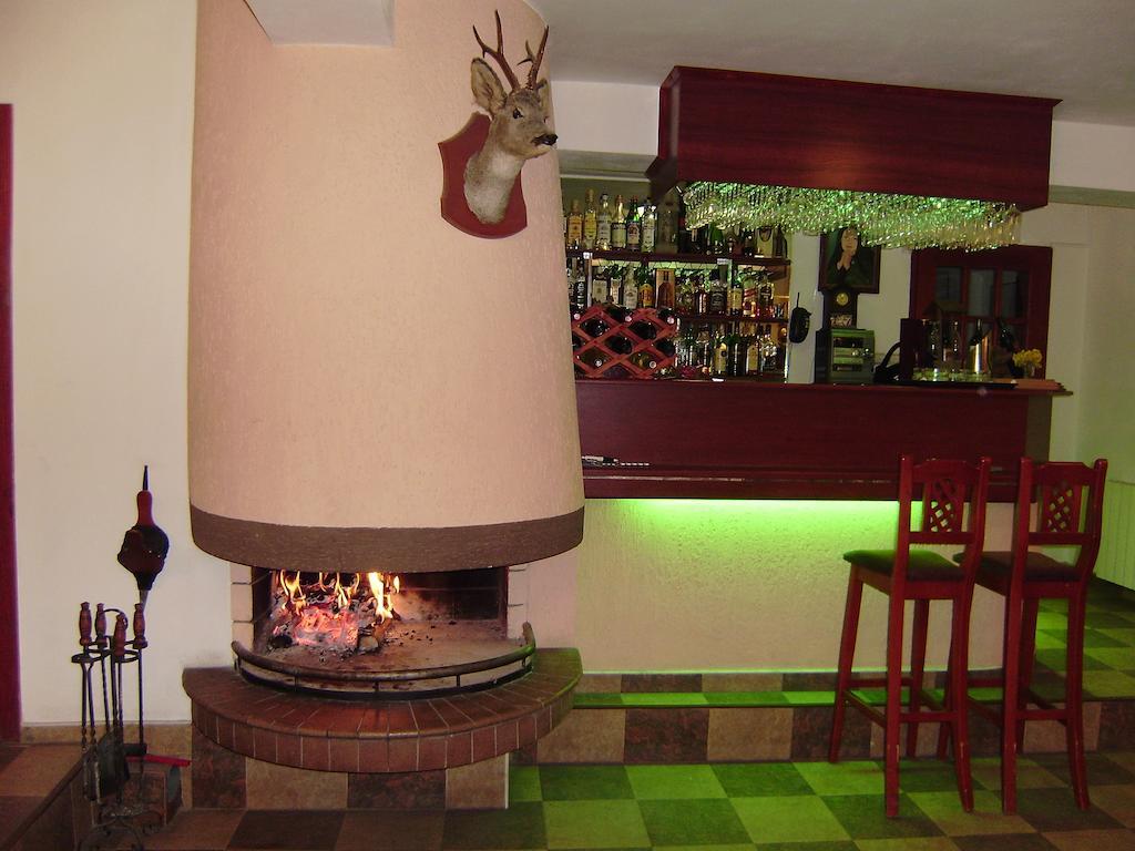 Family Hotel Diana Lyaskovo  Экстерьер фото