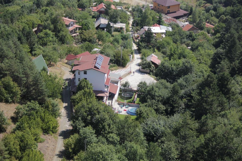 Family Hotel Diana Lyaskovo  Экстерьер фото